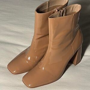 Steve Madden Patent Tan Heeled Boots